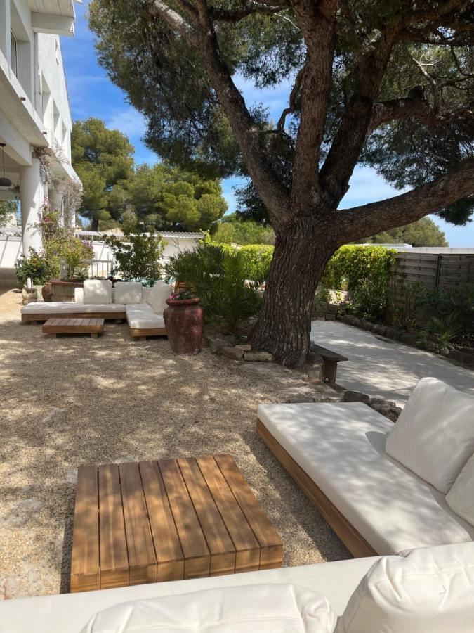 לס איסאמברה Villa Paradis מראה חיצוני תמונה