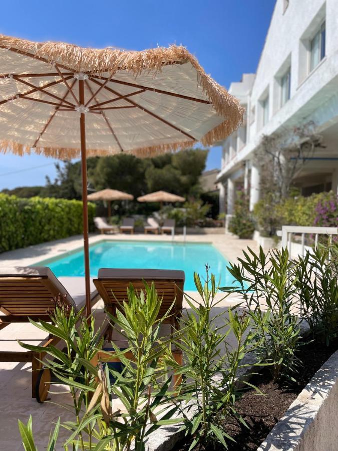 לס איסאמברה Villa Paradis מראה חיצוני תמונה